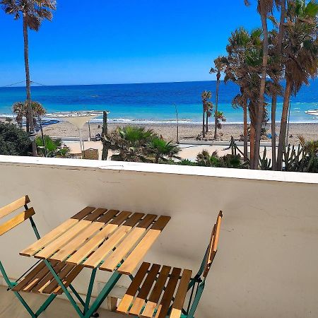 Beachfront Primera Linea De Playa En Casco Antiguo Estepona Buitenkant foto