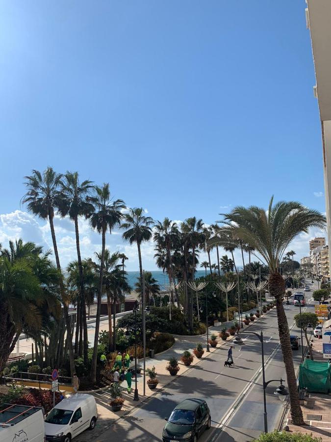 Beachfront Primera Linea De Playa En Casco Antiguo Estepona Buitenkant foto