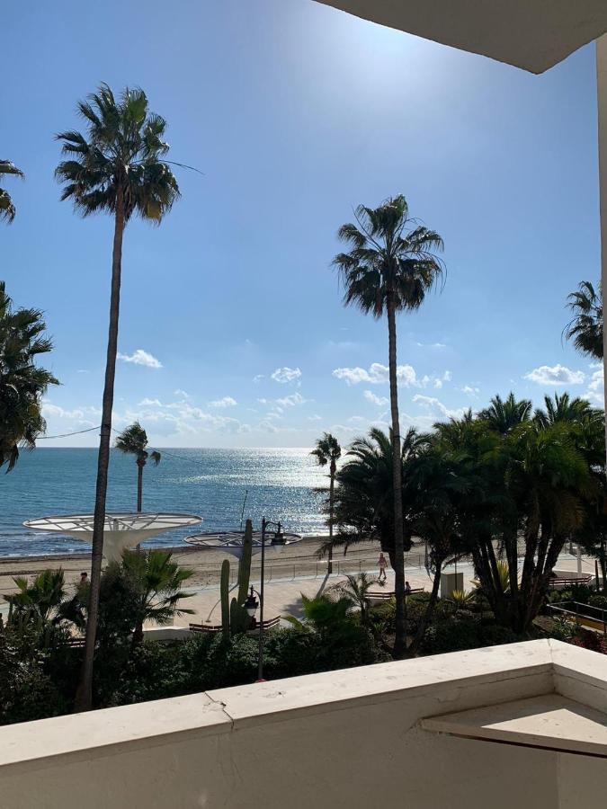 Beachfront Primera Linea De Playa En Casco Antiguo Estepona Buitenkant foto