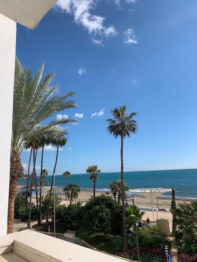 Beachfront Primera Linea De Playa En Casco Antiguo Estepona Buitenkant foto